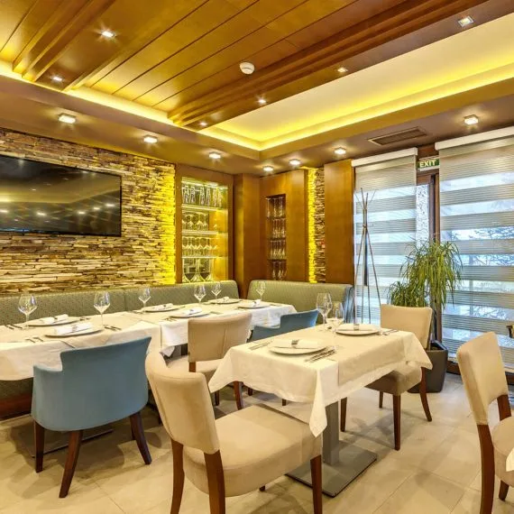 amira_restaurant-1