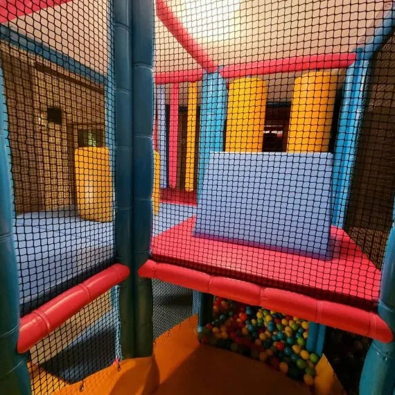 entry-hotel-bansko-playground