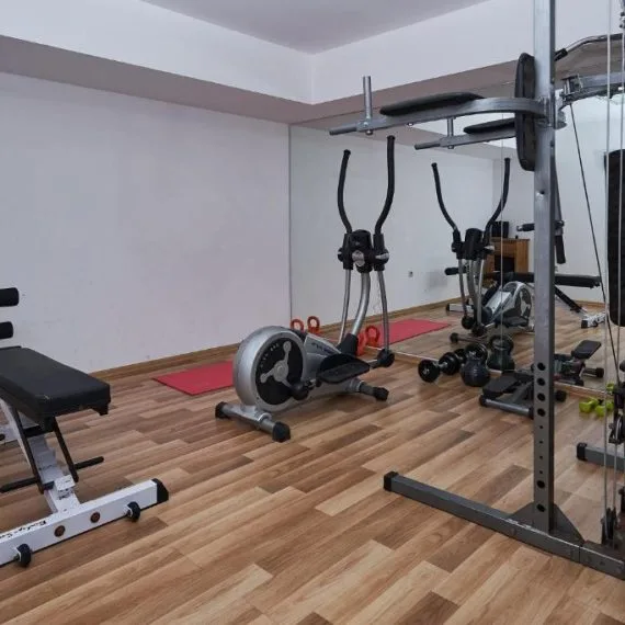mountain_paradise_gym
