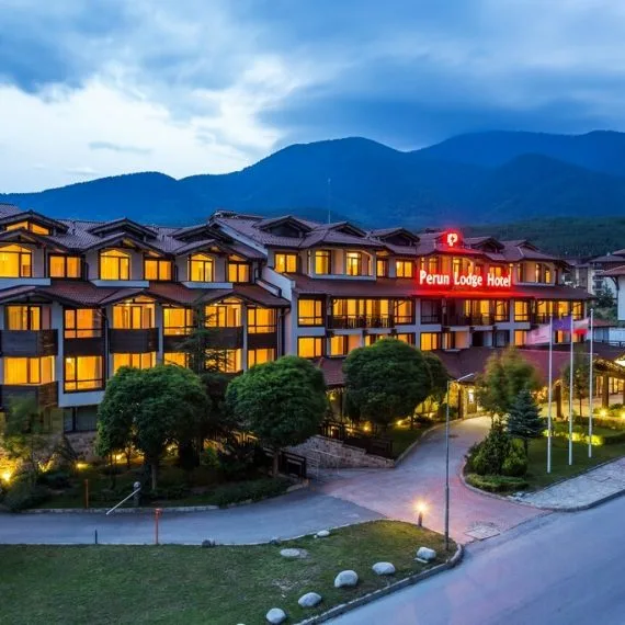 perun_lodge_exterior_night