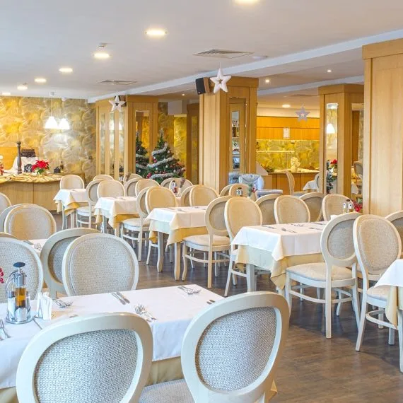 vihren-palace-hotel-bansko-restaurant-2-min