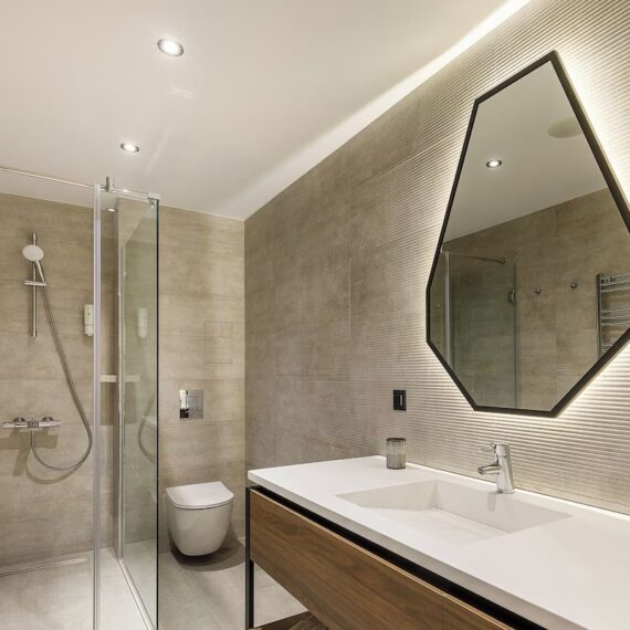 Regnum_Bathroom
