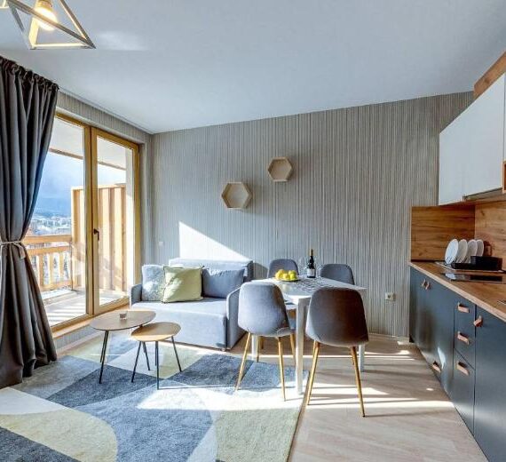 entrye bansko living room