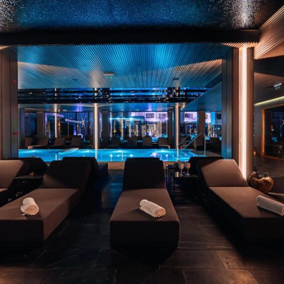 grand-hotel-bansko-pulse-spa-indoor-pools1