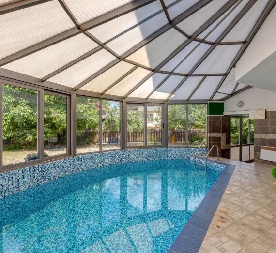 hotel grami bansko indoor pool