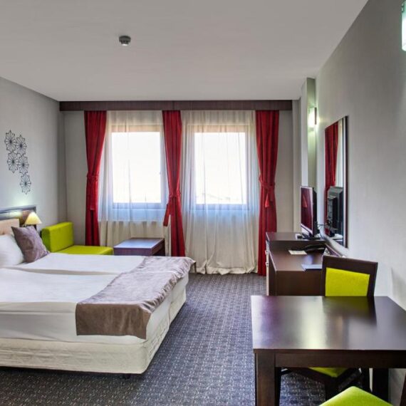 mpm-guiness-bansko-room