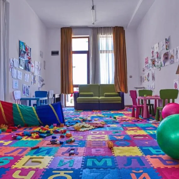 mpm-guinness-bansko-kids-room