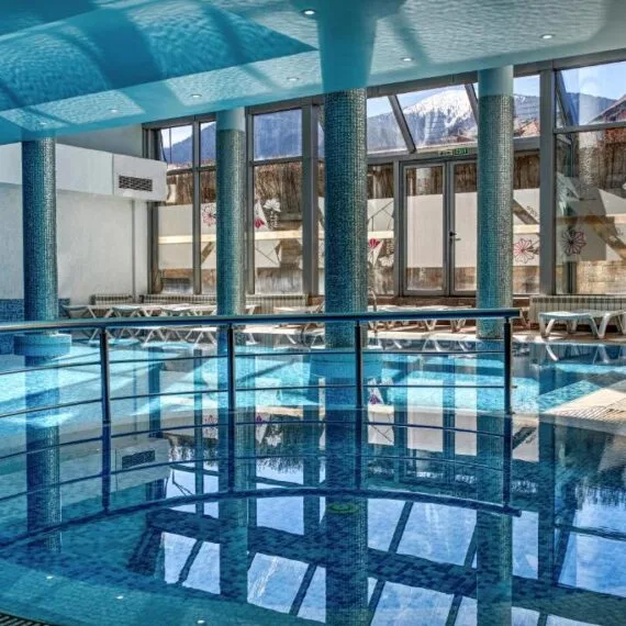 mpm-guinness-bansko-pool2