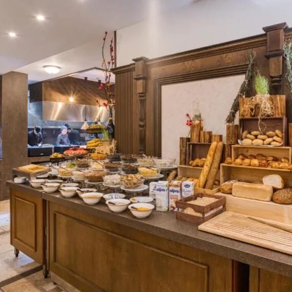 mpm-sport-hotel-bansko-buffet