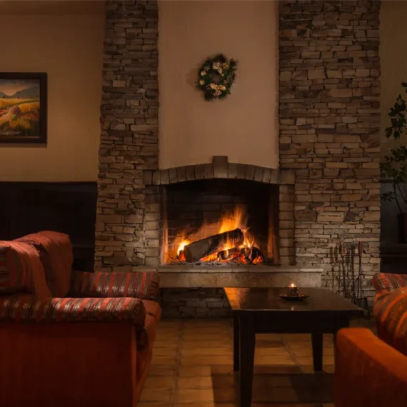 mura-hotel-bansko-lobby-fireplace