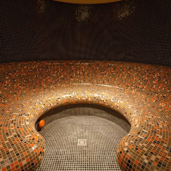 trinity-bansko-hotel-outdoor-spa-2