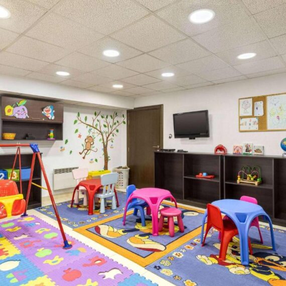 Balkan-Jewel-Resort-kids-playground