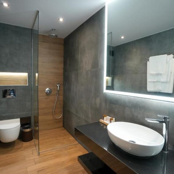 Grand-Hotel-Therme-bansko-bathroom1