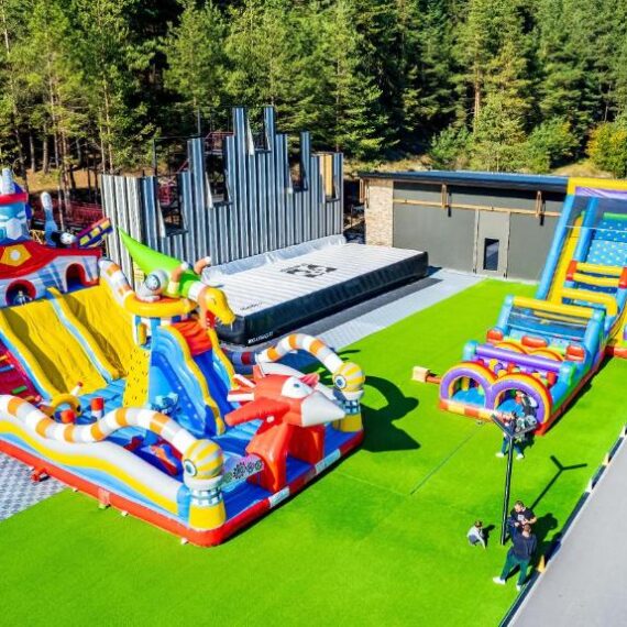 Grand-Hotel-Therme-bansko-kids-playground