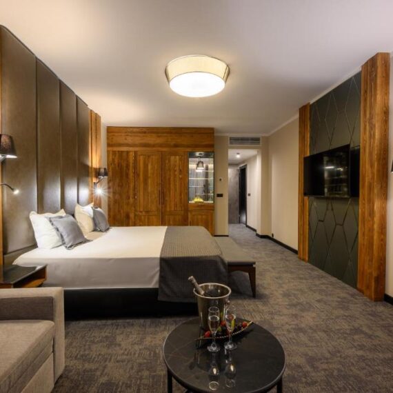Grand-Hotel-Therme-bansko-room