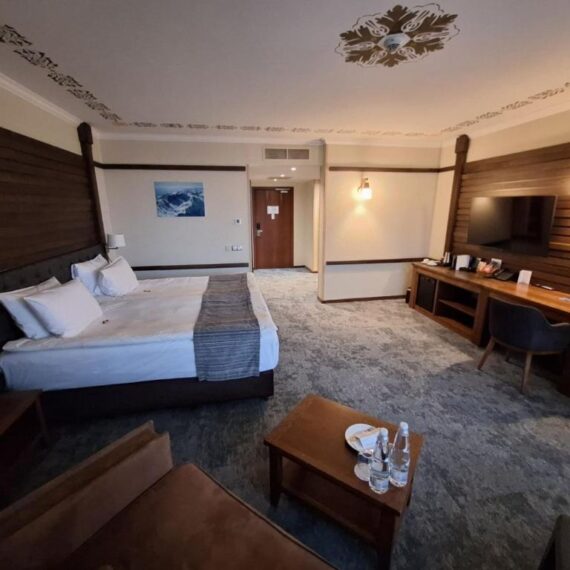 Hot-Springs-Medical-and-SPA-bansko-double-room