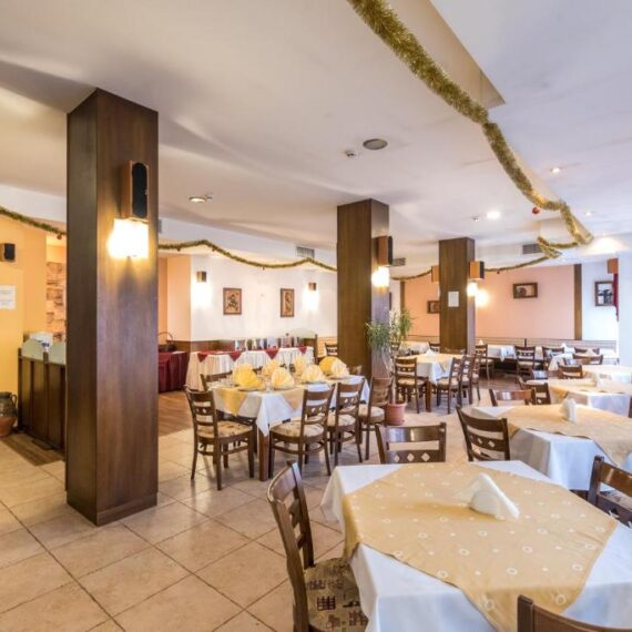 Hotel-Iceberg-Bansko-restaurant