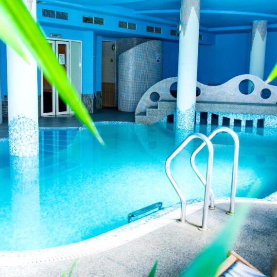 Hotel-Orphey-bansko-pool