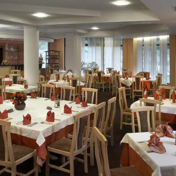 Hotel-Orphey-bansko-restaurant