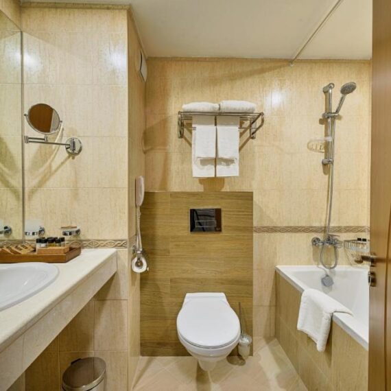 Katarino-SPA-Hotel-bathroom