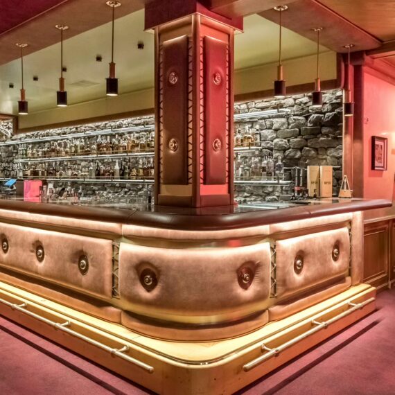 Kempinski-Hotel-Grand-Arena-Bansko-bar