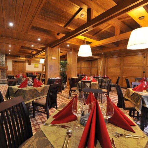 Pirin-Golf-Country-Club-Apartment-Complex-bansko-restaurant1