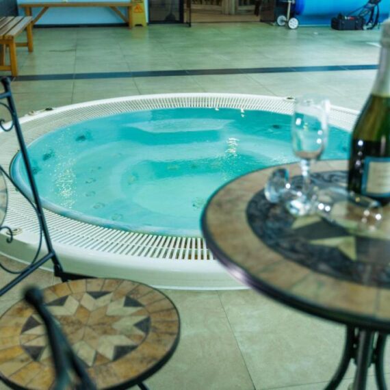Saint-George-Palace-Aparthotel-bansko-jacuzzi