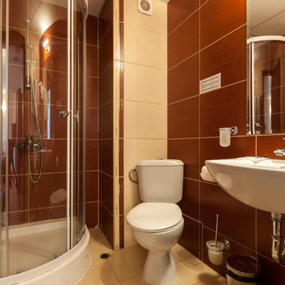 apart-hotel-orbilux-bansko-bathroom1