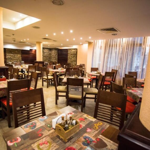 apart-hotel-orbilux-bansko-restaurant