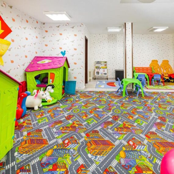 green-life-resort-bansko-kids-playground