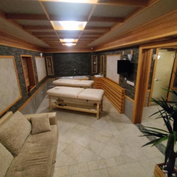 seven-pools-spa-boutique-hotel-bansko-massage-room