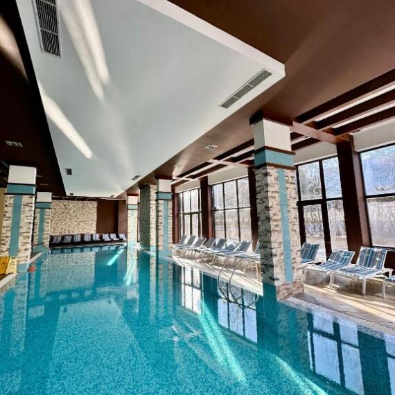 terra-complex-bansko-indoor-pool