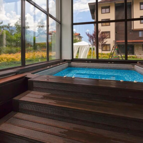 terra-complex-bansko-jacuzzi