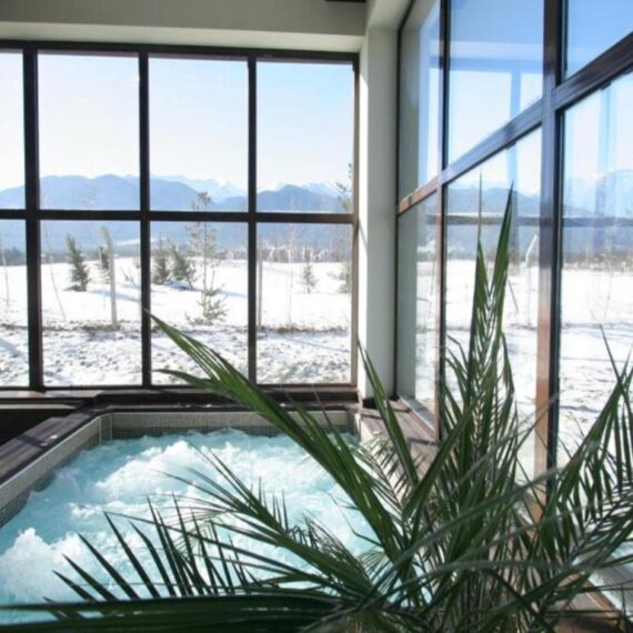 terra-complex-bansko-jacuzzi1